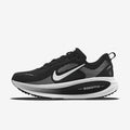 Nike Vomero 18, une chaussure de running sur route performante conçue pour offrir un amorti maximal au quotidien.