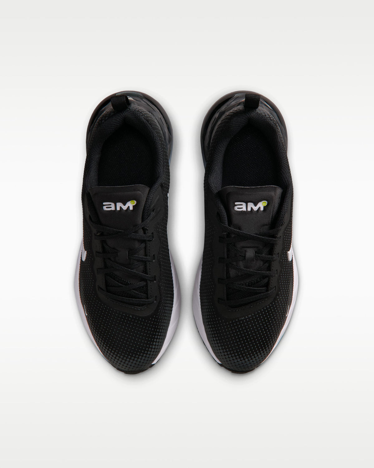 Nike Air Max Phoenix dans son coloris classique Noir/Anthracite/Smoke Grey/Blanc