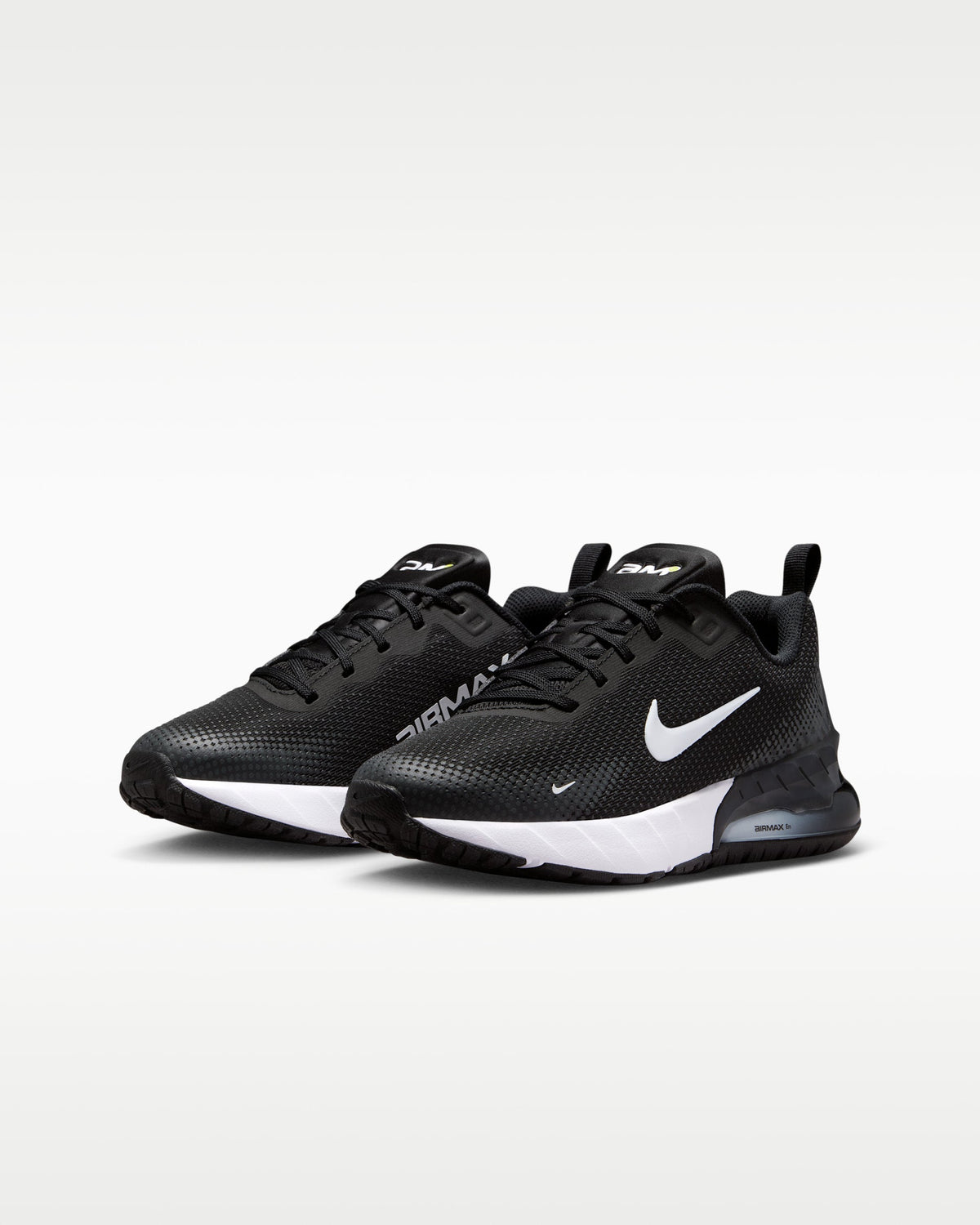 Nike Air Max Phoenix dans son coloris classique Noir/Anthracite/Smoke Grey/Blanc