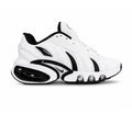 Nike Air Max Dn8, affichant un coloris épuré blanc et noir