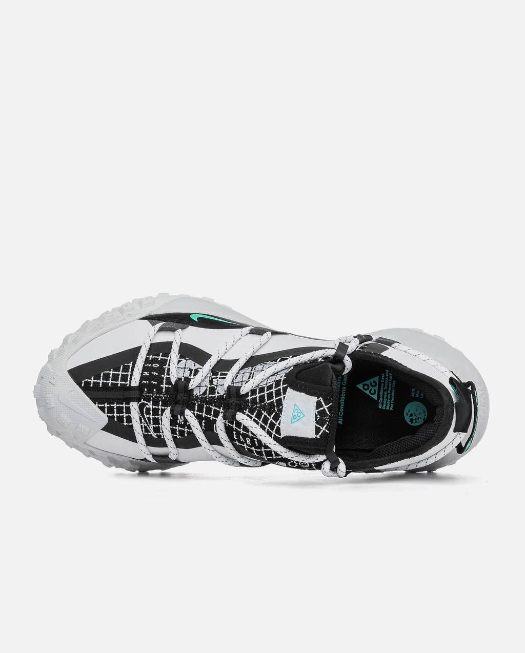 Nike ACG Mountain Fly Low SE dans son coloris « White Black / Anthracite / Grey Fog »